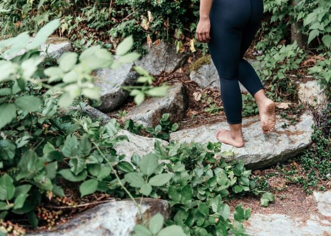 Beginner Guide to Mindful Walking: Step Into Calm and Clarity